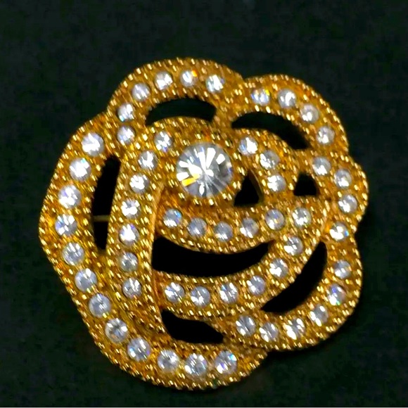 CHRISTIAN DIOR GOLD PLATED BROOCH PIN AUTHENTIC NEW WITH RHINESTONES!  FLOWER! - Picture 1 of 6